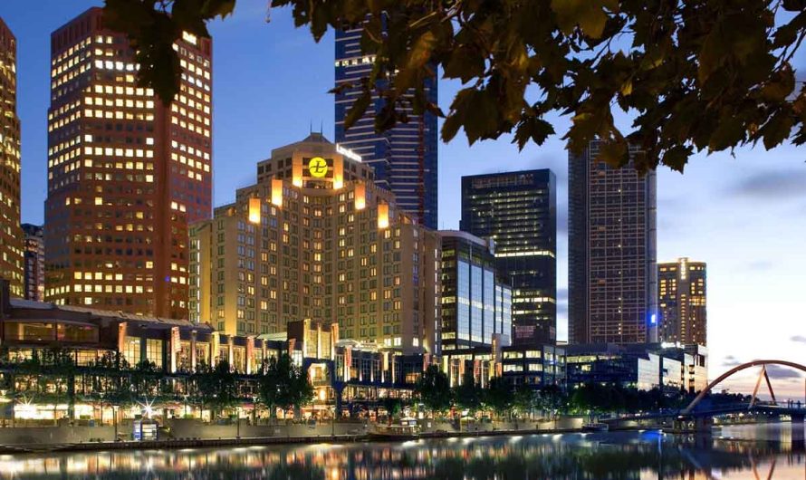 Simboli del Lusso nella Capitale Artistica dell’Australia: I 5 Migliori Hotel a Cinque Stelle di Melbourne da Provare